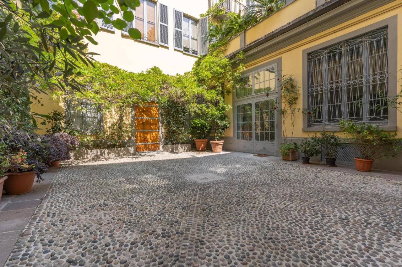 Duomo Smart Suites Milan Exterior photo